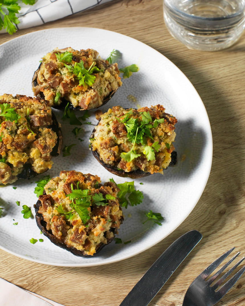 10-Minute Delight: Stuffed Portobello Mushroom Recipe for Quick Dinners